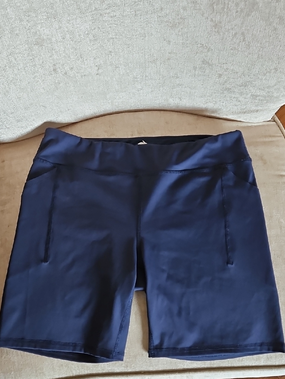 Rabbit Surf And Turf Running Shorts Size L
